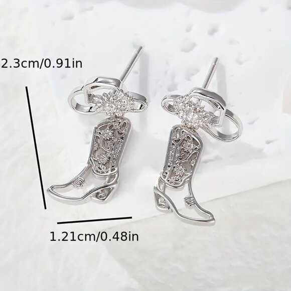 SOLD OUT****************Elegant Western Cowboy Boot Drop Earrings - Picture 3 of 5